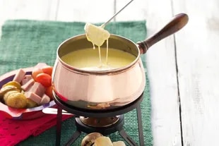 Apprenez à faire la fondue la plus riche avec cette recette