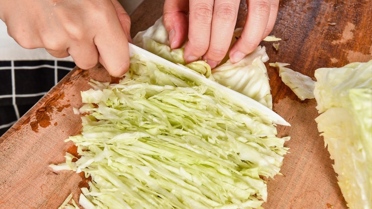 En Allemagne, on fabrique uniquement le Krautsalat de cette façon.  Vous ne trouverez pas de meilleure salade