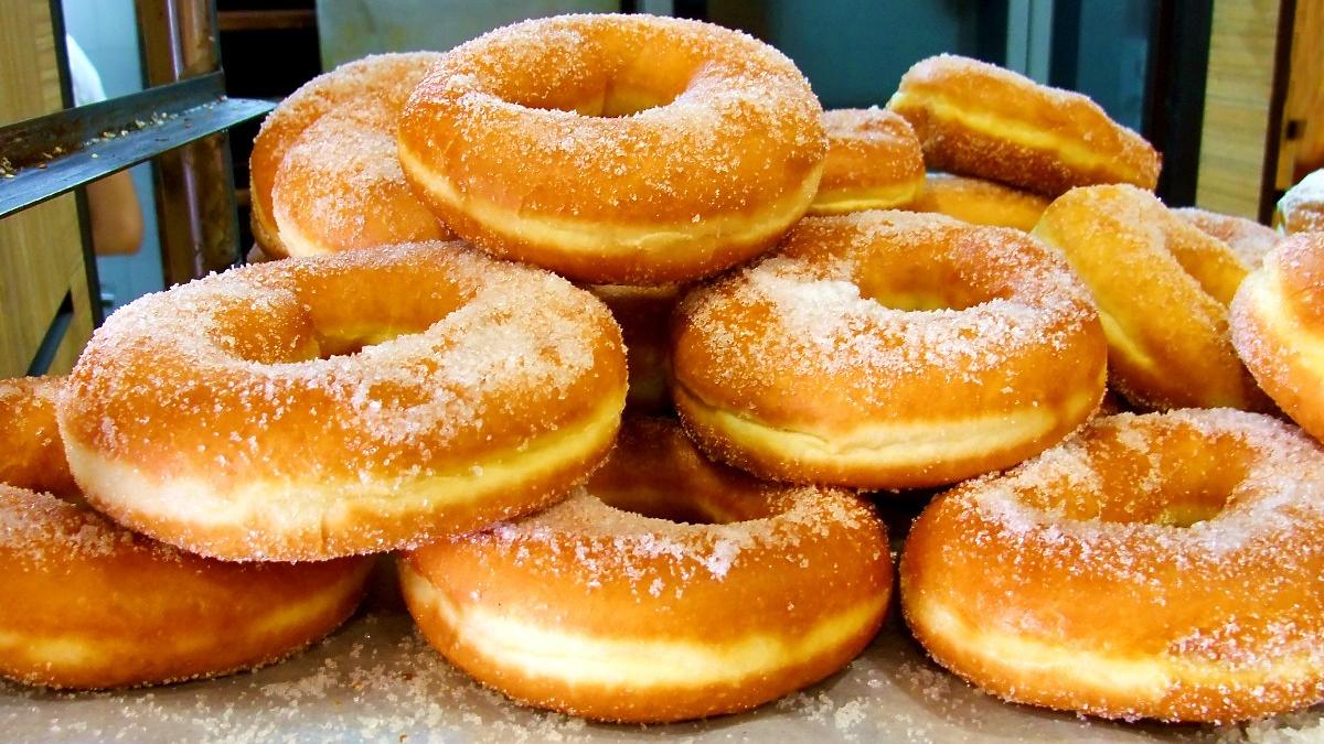 Les meilleurs pneus peuvent être fabriqués avec un rapport de 1:1.  Autant de farine que cet ingrédient inhabituel