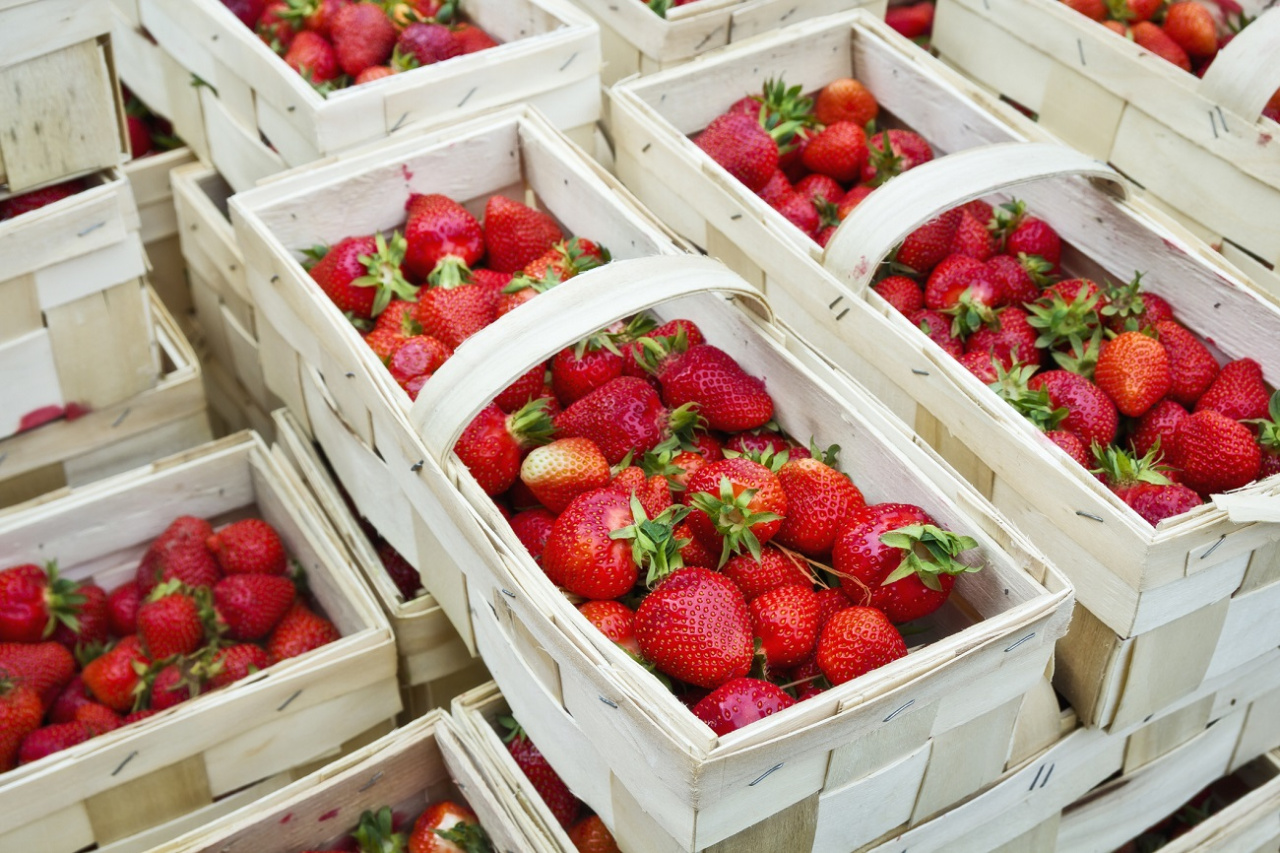 Cela a finalement commencé.  Les prix des fraises montent déjà en flèche, et ce n'est que le début