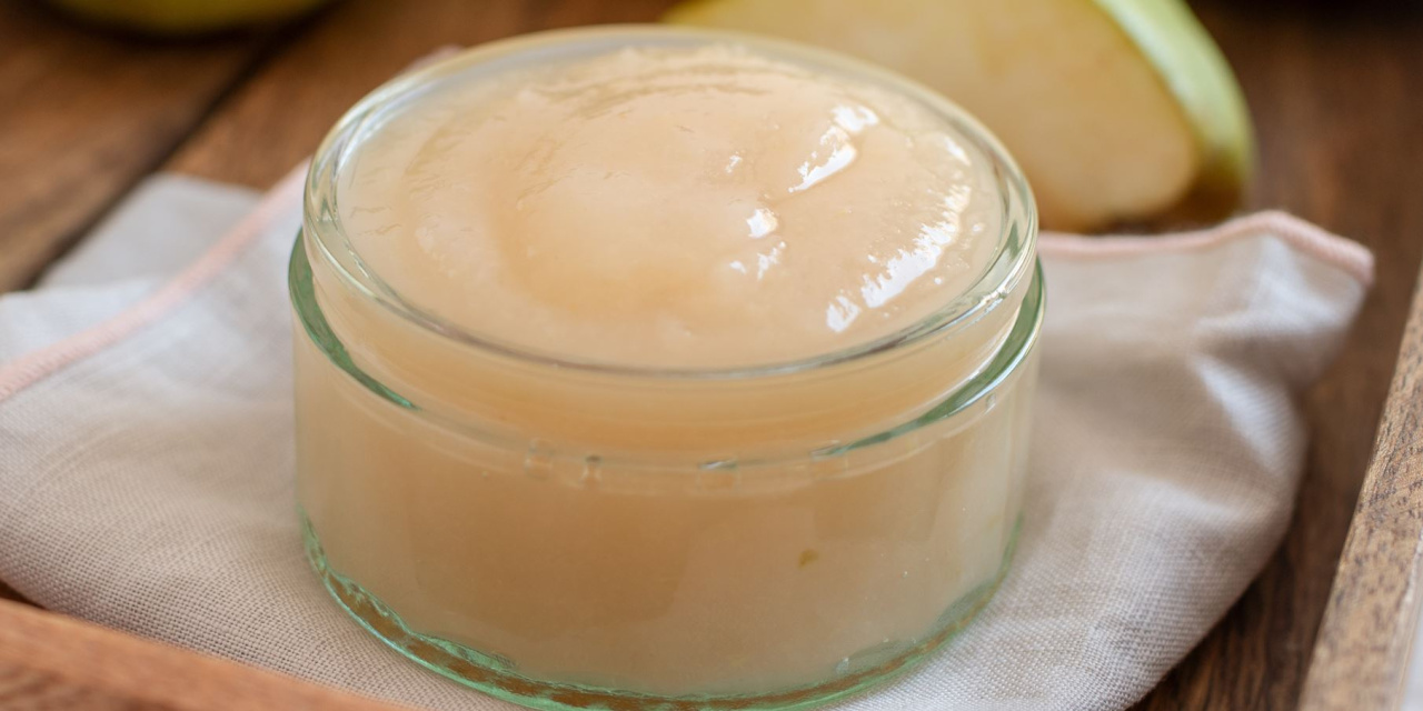 La compote de pommes de Sissy. Avec 1 ajout en conserve, la purée onctueuse a meilleur goût que la confiture