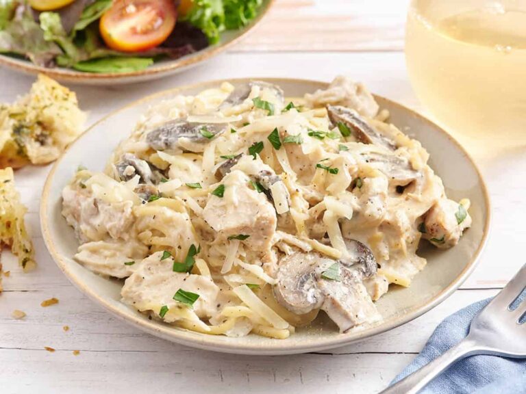 Crockpot Chicken Tetrazzzini