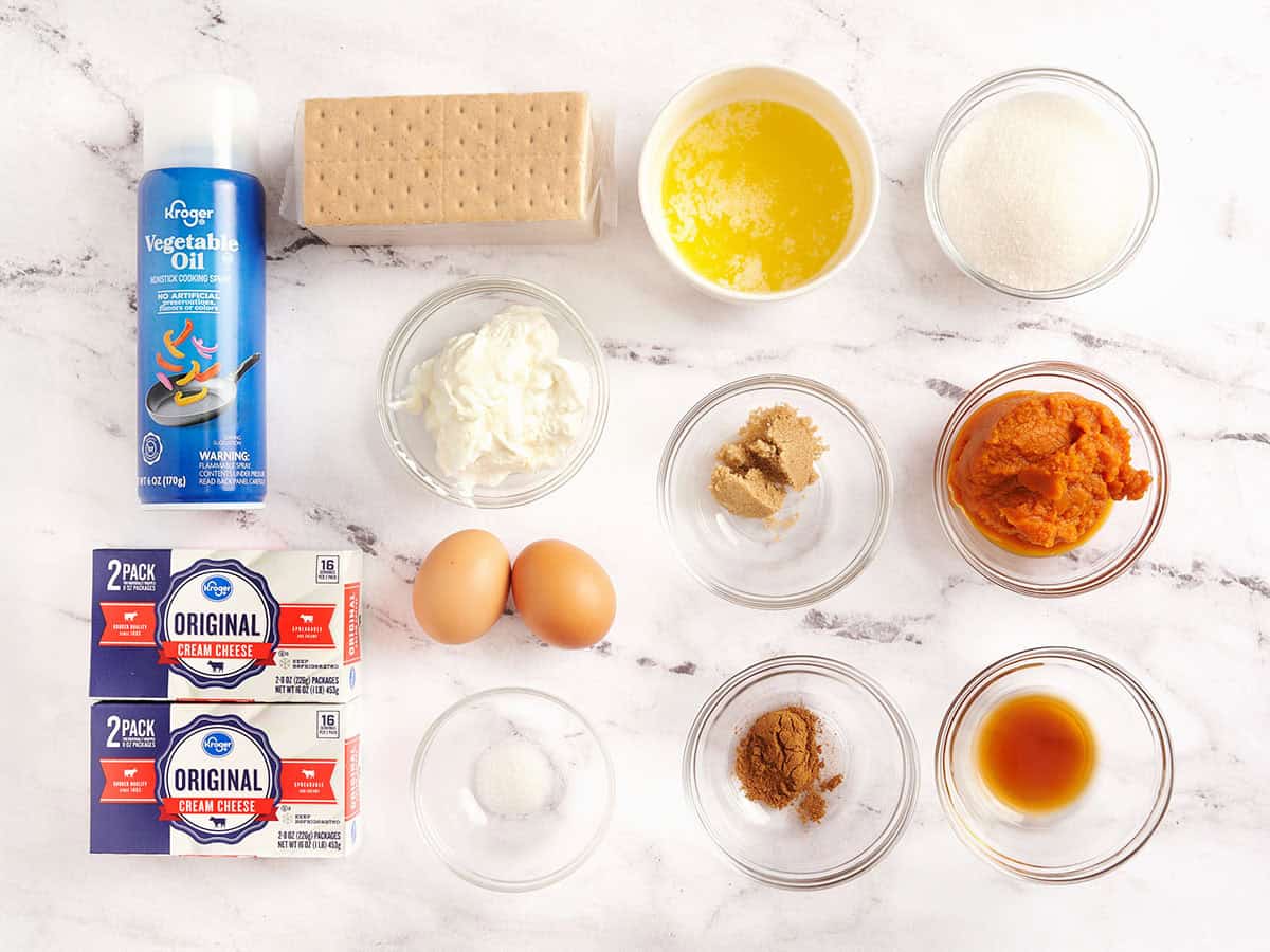 Les ingrédients du cheesecake à la citrouille.