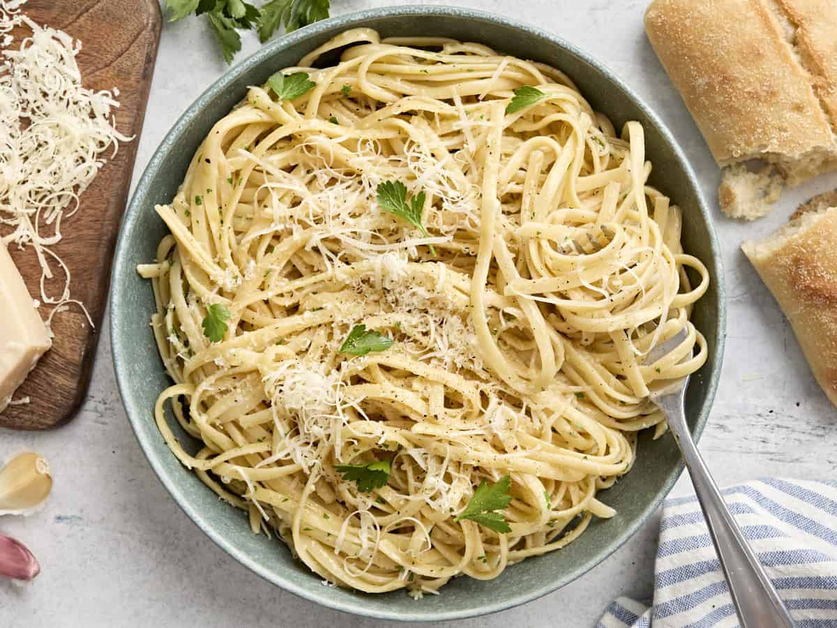 Fettuccines traditionnelles Alfredo