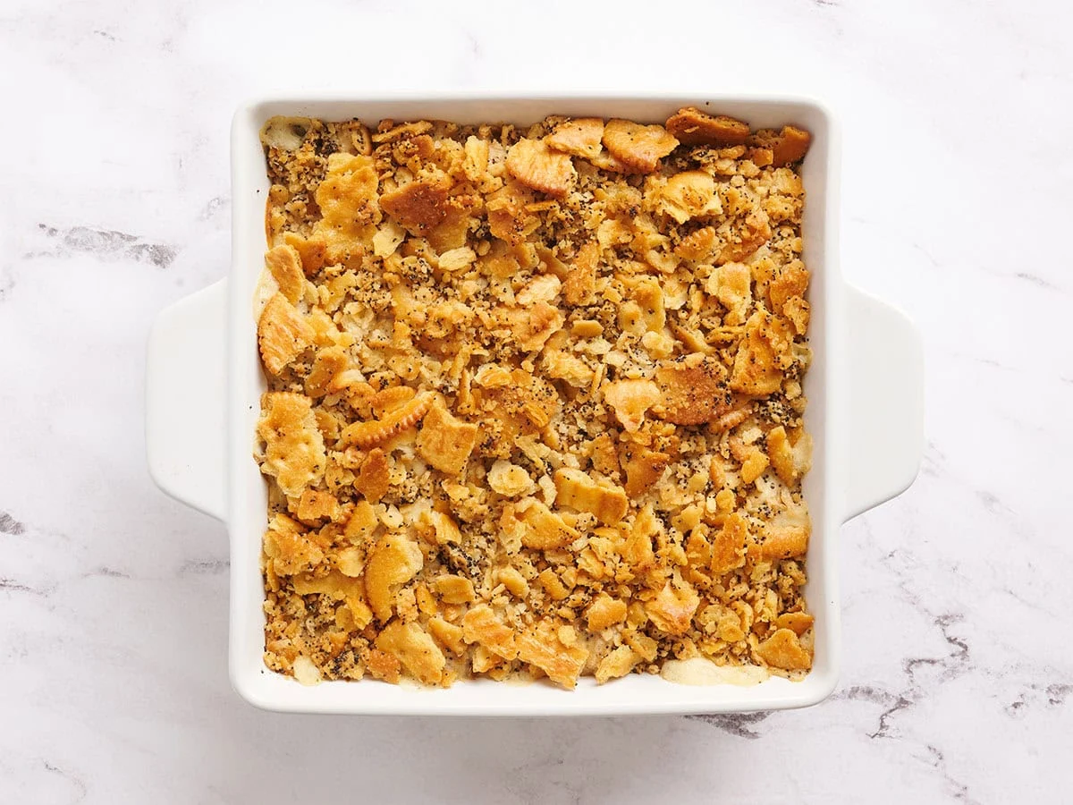 Casserole de poulet aux graines de pavot finie.