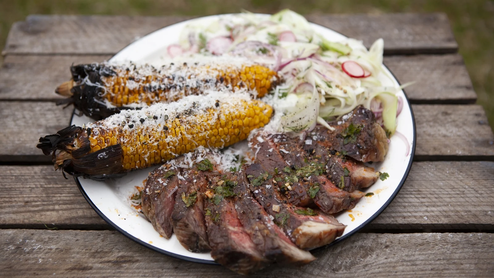 12 façons alléchantes de cuisiner un steak cet été