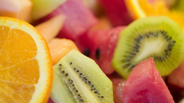 Manger ou jeter : comment savoir quand les fruits et légumes peuvent encore être consommés sans danger