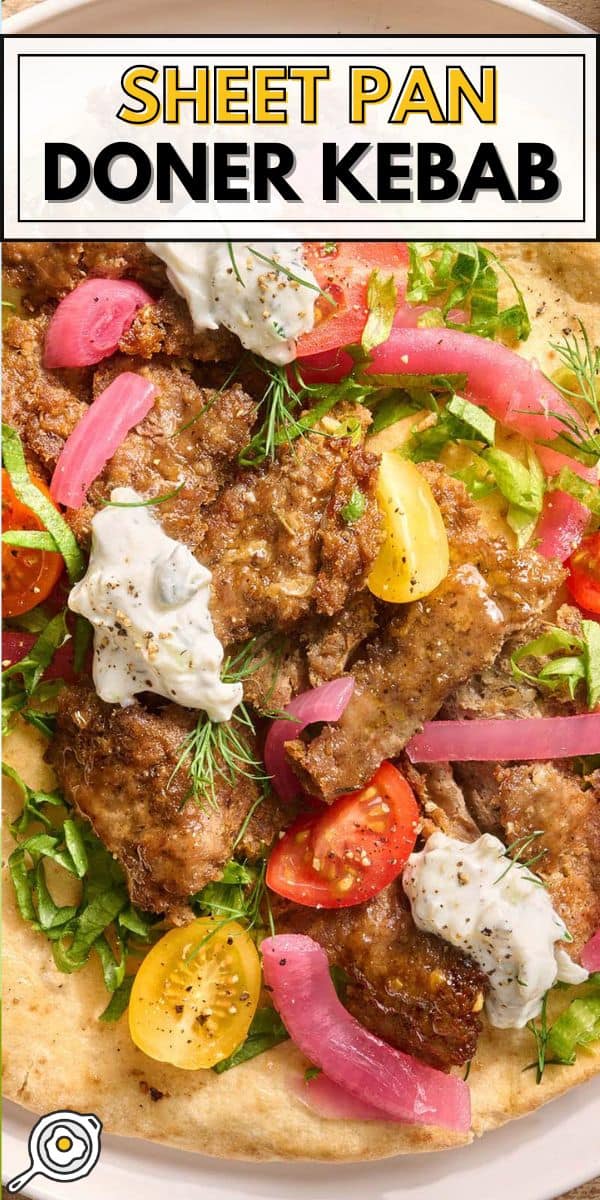 Image d'épingle à Doner Kebab sur une plaque à pâtisserie