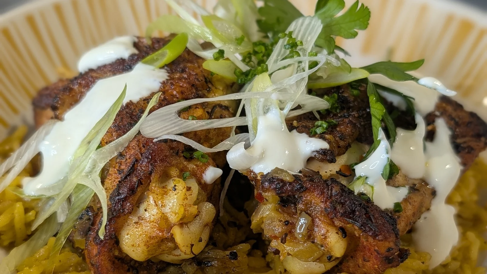 Cuisses de poulet braisées en un seul pot de Wade : aujourd'hui