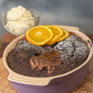 Le pouding au gâteau Jaffa oozy d'Aisling Larkin : aujourd'hui