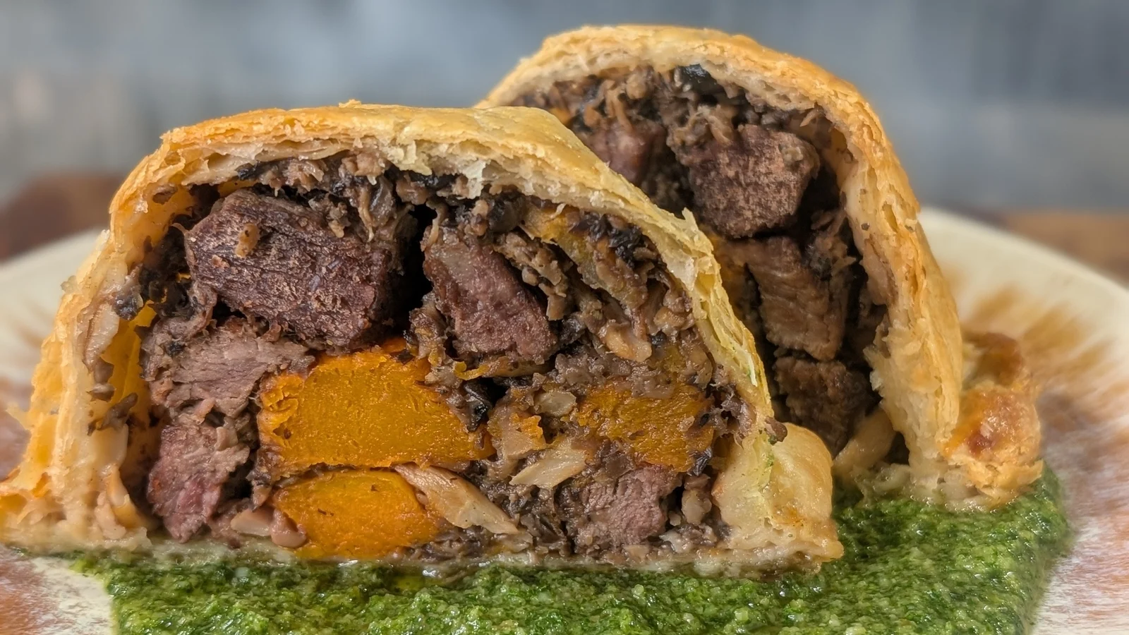 Pithivier de bœuf, champignons et thym de Mags Roche : Aujourd'hui